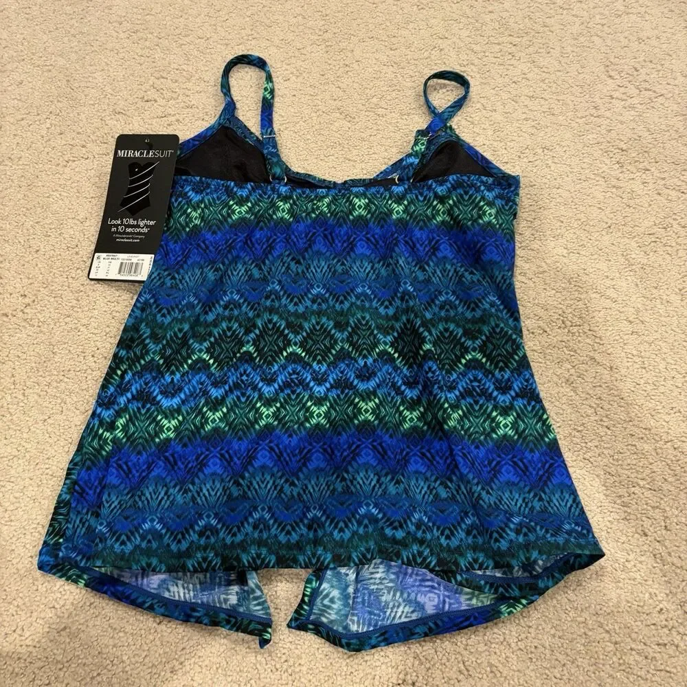 NWT Miraclesuit Tankini Top Ocean Ombre Love knot Women Size 8 blue Swimsuit